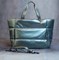 Brilliance and Melrose Puffy Perfect Skate Bag